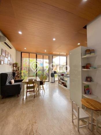 Rumah Luxury Modern Tanpa Renovasi di Kemang Jakarta Selatan Rumah Luxury Modern Tanpa Renovasi di Kemang Jakarta Selatan