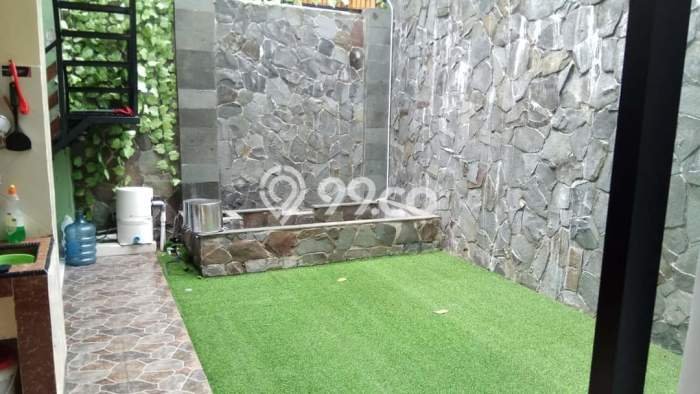 Dijual Hunian Rumah Terawat 4 KT di Cibubur, Jakarta Timur Dijual Hunian Rumah Terawat 4 KT di Cibubur, Jakarta Timur