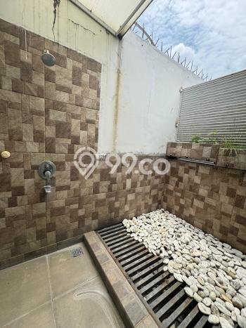 Siap Huni Hunian Elit 6 Kamar di Cinere Dekat ke Mana Saja Siap Huni Hunian Elit 6 Kamar di Cinere Dekat ke Mana Saja