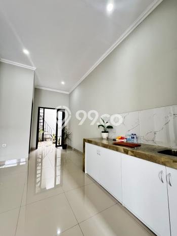 Dijual Rumah Minimalis Bagus Punya 3 KT di Cinere Depok - Dijual Rumah Minimalis Bagus Punya 3 KT di Cinere Depok -