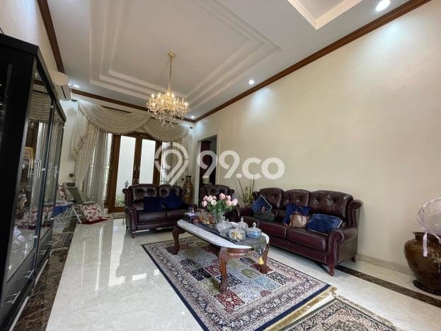 Rumah Mewah Siap Huni LT 225m2 di Cinere, Depok Rumah Mewah Siap Huni LT 225m2 di Cinere, Depok