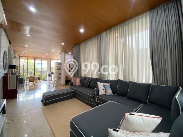 Rumah Luxury Modern Tanpa Renovasi di Kemang Jakarta Selatan Rumah Luxury Modern Tanpa Renovasi di Kemang Jakarta Selatan