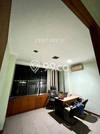 Ruko Dijual di Pulo Gadung Jakarta Timur dengan LB 292m2 Ruko Dijual di Pulo Gadung Jakarta Timur dengan LB 292m2