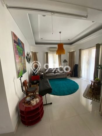 For Sale! Luxury House LT 260m2 Desain Elegan di Pondok Indah For Sale! Luxury House LT 260m2 Desain Elegan di Pondok Indah