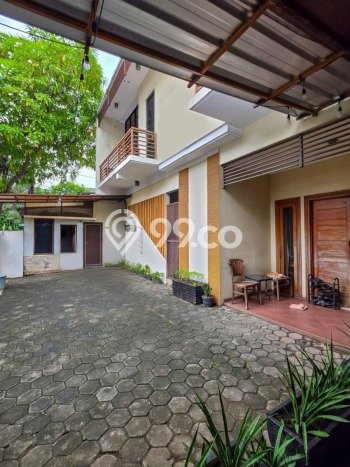 Kost untuk Dijual di Bendungan Hilir Punya 8 Kamar Kost untuk Dijual di Bendungan Hilir Punya 8 Kamar