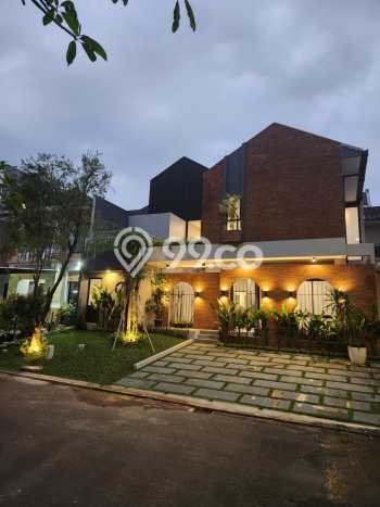 Dijual Rumah Premium dengan Fasilitas Sekitar Lengkap di BSD, Tangerang Selatan Dijual Rumah Premium dengan Fasilitas Sekitar Lengkap di BSD, Tangerang Selatan