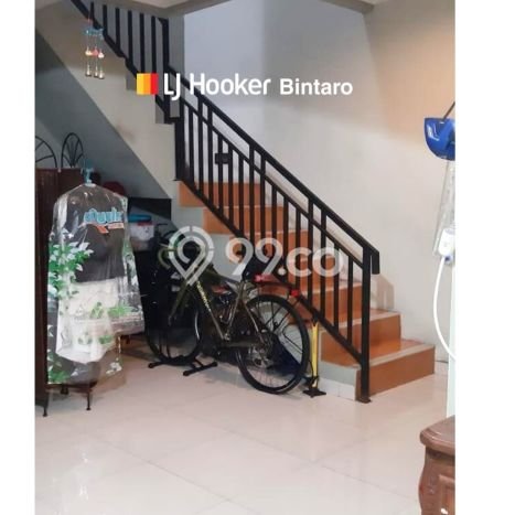Siap Huni Rumah Mewah 4 Kamar di Tebet Dekat ke Mana Saja Siap Huni Rumah Mewah 4 Kamar di Tebet Dekat ke Mana Saja