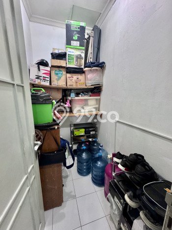 Rumah Modern Minimalis 4 Kamar Siap Huni di BSD Rumah Modern Minimalis 4 Kamar Siap Huni di BSD