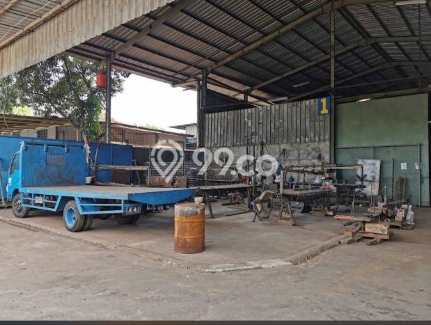 Unit Gudang Disewa Lokasi Cipondoh, Tangerang Spesifikasi Luas Bangunan 1000m2 Unit Gudang Disewa Lokasi Cipondoh, Tangerang Spesifikasi Luas Bangunan 1000m2