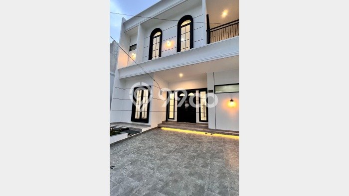 Best Deal Hunian Mewah Ideal dan Luas di BSD, Tangerang Selatan Best Deal Hunian Mewah Ideal dan Luas di BSD, Tangerang Selatan