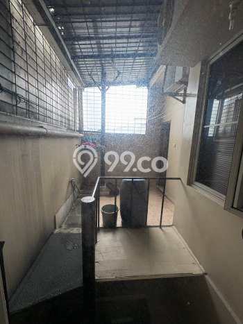 Rumah Modern Minimalis 4 Kamar Siap Huni di BSD Rumah Modern Minimalis 4 Kamar Siap Huni di BSD
