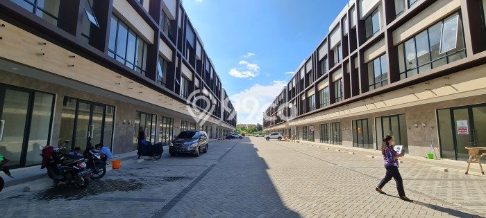 Ruko Bagus Dijual di BSD Tangerang Strategis Cocok untuk Kembangkan Bisnis Ruko Bagus Dijual di BSD Tangerang Strategis Cocok untuk Kembangkan Bisnis