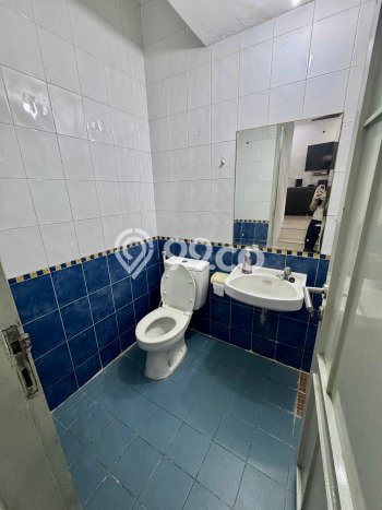 Rumah Modern Minimalis 4 Kamar Siap Huni di BSD Rumah Modern Minimalis 4 Kamar Siap Huni di BSD
