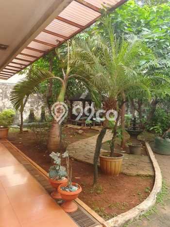 Jual Rumah Luas Elegan Dengan View Cantik di Kedoya, Jakarta Barat Jual Rumah Luas Elegan Dengan View Cantik di Kedoya, Jakarta Barat
