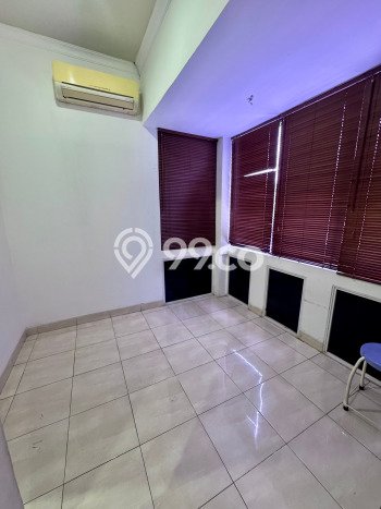 Rumah Modern Minimalis 4 Kamar Siap Huni di BSD Rumah Modern Minimalis 4 Kamar Siap Huni di BSD