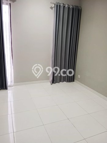 HOT DEAL! Rumah di BSD, 2 KM, Lingkungan Strategis, Luas 112m² Bangunan 150m² HOT DEAL! Rumah di BSD, 2 KM, Lingkungan Strategis, Luas 112m² Bangunan 150m²