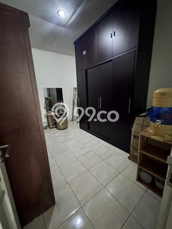 Rumah Modern Minimalis 4 Kamar Siap Huni di BSD Rumah Modern Minimalis 4 Kamar Siap Huni di BSD