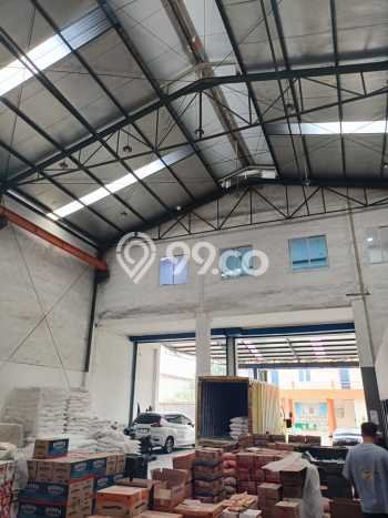 Unit Gudang Dijual di Jakarta Utara LT 436m2 & LB 650m2 Unit Gudang Dijual di Jakarta Utara LT 436m2 & LB 650m2