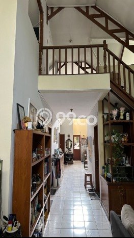 Ready to Use! Luxury House LT 1060m2 Desain Elegan di Sudirman Ready to Use! Luxury House LT 1060m2 Desain Elegan di Sudirman