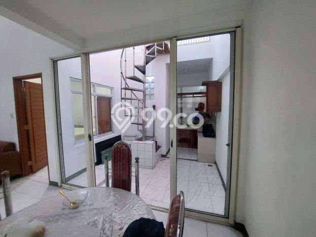Rumah Strategis Modern Lb 160m2 di Cimahi Tengah, Cimahi Rumah Strategis Modern Lb 160m2 di Cimahi Tengah, Cimahi