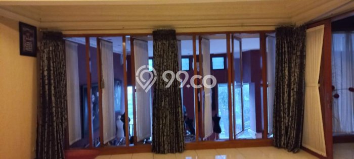 SPECIAL PRICE! Rumah di Lengkong, 3 KT, Dekat Pusat Kota, LT 400m2m² LB 300m2m² SPECIAL PRICE! Rumah di Lengkong, 3 KT, Dekat Pusat Kota, LT 400m2m² LB 300m2m²