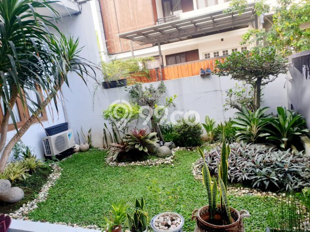 Dijual Rumah Premium dengan Fasilitas Sekitar Komplit di Batununggal, Bandung Dijual Rumah Premium dengan Fasilitas Sekitar Komplit di Batununggal, Bandung