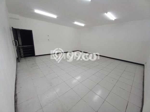 Unit Gudang Dijual di Tangerang Tangerang 250m2 Unit Gudang Dijual di Tangerang Tangerang 250m2