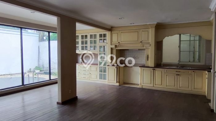 Rumah Elit Modern Siap Huni di Lippo Karawaci Tangerang Rumah Elit Modern Siap Huni di Lippo Karawaci Tangerang