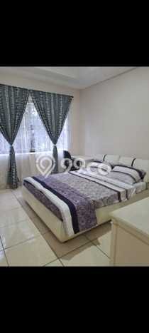 Rumah di , Dekat Mall, 4 KT Rumah di , Dekat Mall, 4 KT