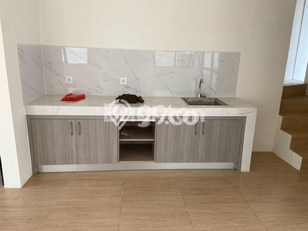 Rumah Modern 3 Kamar LT 164m2 di Lippo Karawaci Rumah Modern 3 Kamar LT 164m2 di Lippo Karawaci