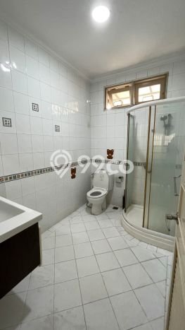 Rumah Sewa Tangerang LT 315m2 LB 250m2 Kawasan Lippo Karawaci Rumah Sewa Tangerang LT 315m2 LB 250m2 Kawasan Lippo Karawaci