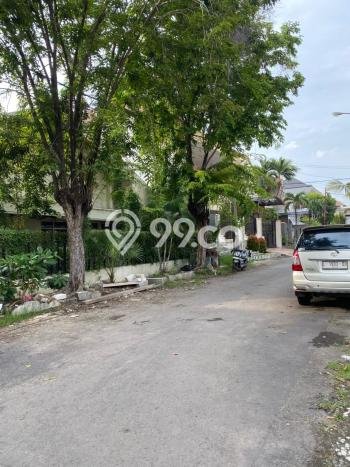 Rumah Luxury Modern Tanpa Renovasi di Dharma Husada Surabaya Rumah Luxury Modern Tanpa Renovasi di Dharma Husada Surabaya