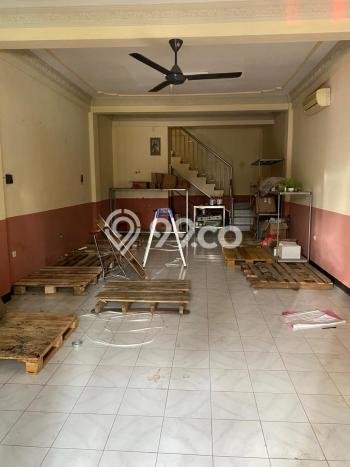 Ruko Bagus Dijual di Babatan Surabaya Lokasi Strategis Cocok untuk Kembangkan Bisnis Ruko Bagus Dijual di Babatan Surabaya Lokasi Strategis Cocok untuk Kembangkan Bisnis