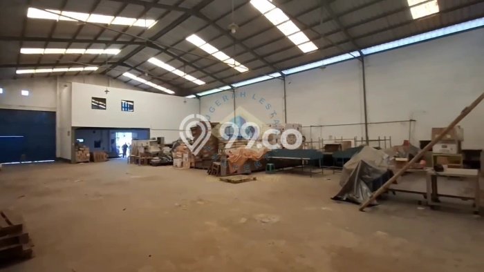 Unit Gudang Dijual di Cikupa Tangerang 540m2 Unit Gudang Dijual di Cikupa Tangerang 540m2