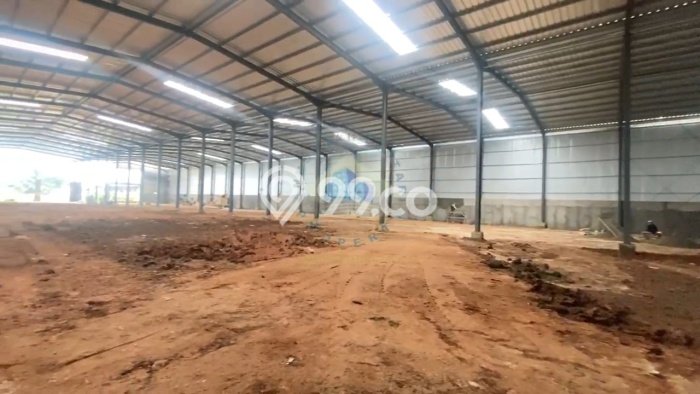 Gudang disewakan lokasi strategis Legok Tangerang 4080m2 Gudang disewakan lokasi strategis Legok Tangerang 4080m2