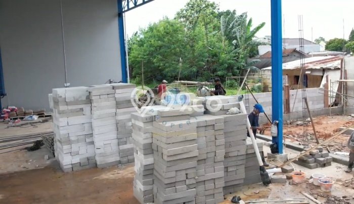 Unit Gudang Disewa Lokasi Curug, Tangerang Spesifikasi Luas Bangunan 840m2 Unit Gudang Disewa Lokasi Curug, Tangerang Spesifikasi Luas Bangunan 840m2