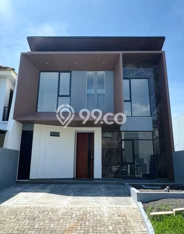Jual Rumah Luas Megah Dengan View Eksklusif di Citraland, Surabaya Jual Rumah Luas Megah Dengan View Eksklusif di Citraland, Surabaya