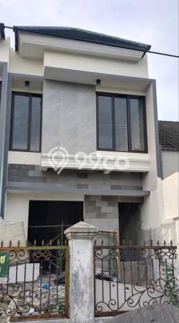 Dijual Rumah Modern 3 KT di Gununganyar, Surabaya Dijual Rumah Modern 3 KT di Gununganyar, Surabaya