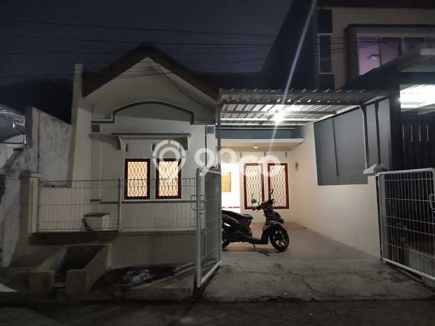 Dijual Rumah 2 Kamar Lokasi Ideal Nyaman dan Strategis di Sukolilo Dijual Rumah 2 Kamar Lokasi Ideal Nyaman dan Strategis di Sukolilo