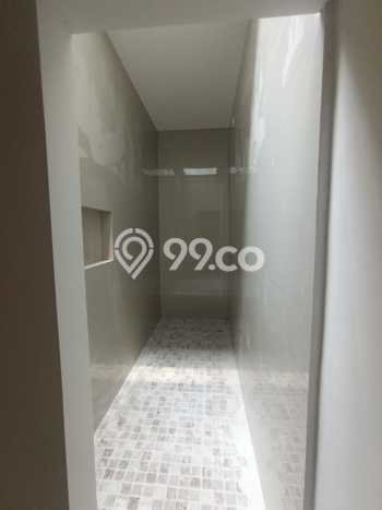 Rumah Strategis Minimalis Lb 125m2 di Wiyung, Surabaya Rumah Strategis Minimalis Lb 125m2 di Wiyung, Surabaya