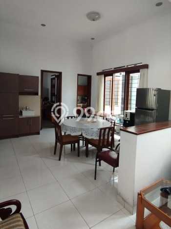 Siap Huni Rumah Mewah 5 Kamar di Cimahi Utara Dekat ke Mana Pun Siap Huni Rumah Mewah 5 Kamar di Cimahi Utara Dekat ke Mana Pun