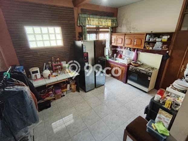 Untuk Dijual Kost di Antapani, Bandung, 120 KT, 20 KM, Luas 394m2 Untuk Dijual Kost di Antapani, Bandung, 120 KT, 20 KM, Luas 394m2