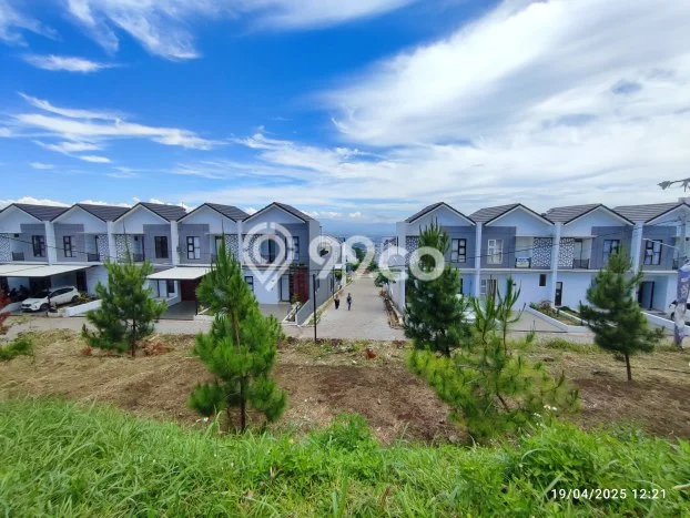 Dijual Rumah Strategis Bagus Punya 3 KT di Cimahi Utara Cimahi SHM Dijual Rumah Strategis Bagus Punya 3 KT di Cimahi Utara Cimahi SHM