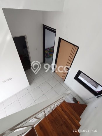 Rumah Murah LT 70m2 di Cihanjuang Akses Mudah Rumah Murah LT 70m2 di Cihanjuang Akses Mudah