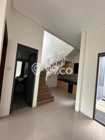Jual Rumah Strategis Bagus Punya 3 KT di Arcamanik Bandung SHM Jual Rumah Strategis Bagus Punya 3 KT di Arcamanik Bandung SHM
