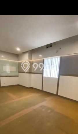 Lokasi terbaik! Rumah siap huni dikontrakkan di Bandung Wetan LB 400m2 Lokasi terbaik! Rumah siap huni dikontrakkan di Bandung Wetan LB 400m2