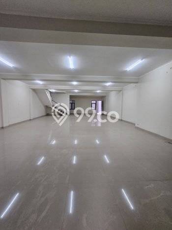Ruko Disewa di Bandung dengan LB 400m2 Area Komersial Ramai Ruko Disewa di Bandung dengan LB 400m2 Area Komersial Ramai