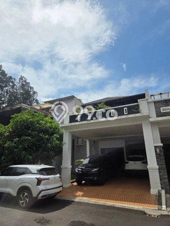 Siap Huni Rumah Mewah 4 Kamar di Gunung Putri Dekat ke Mana Pun Siap Huni Rumah Mewah 4 Kamar di Gunung Putri Dekat ke Mana Pun