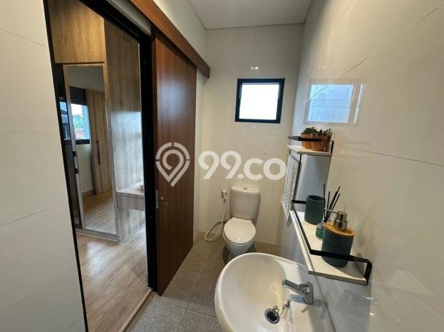 For Sale Rumah 4 Kamar Lokasi Ideal Nyaman dan Strategis di Pamulang For Sale Rumah 4 Kamar Lokasi Ideal Nyaman dan Strategis di Pamulang
