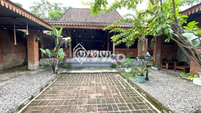 Komersial Komersial Dijual di Boyolali Kota Boyolali LT 430m2 & LB 250m2 Komersial Komersial Dijual di Boyolali Kota Boyolali LT 430m2 & LB 250m2